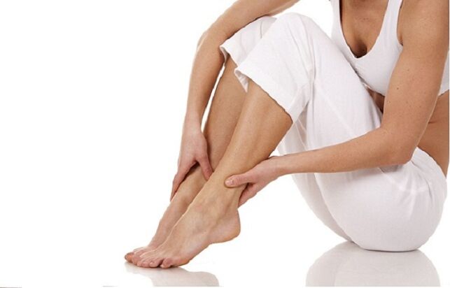auto-massage des jambes pour la prévention des varices
